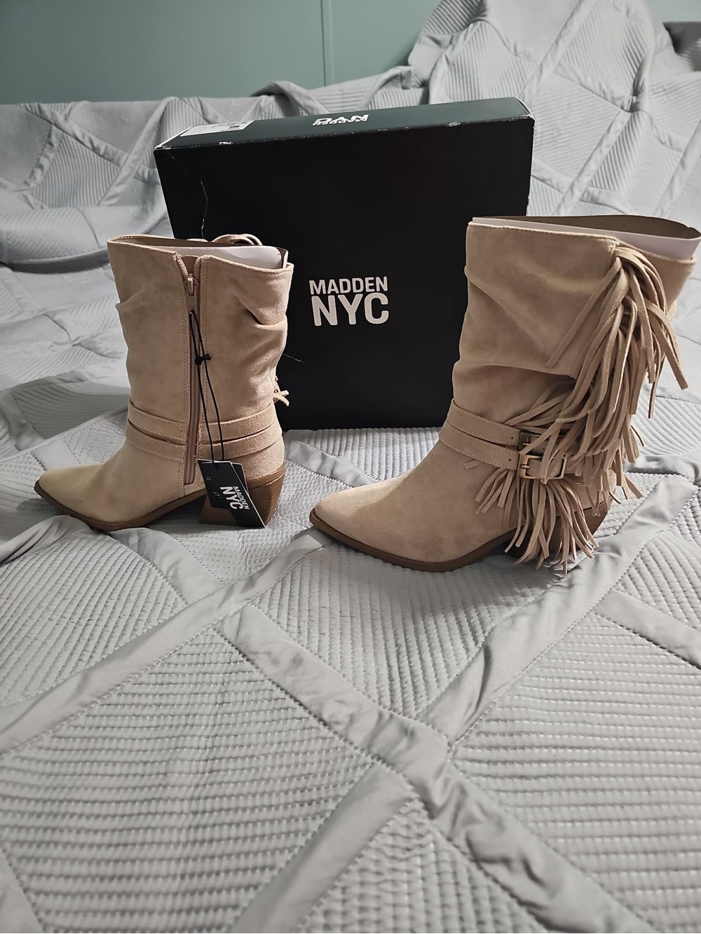 Madden NYC Faux Suede Fringe Western Boots In Sand Women's Size 6 NEW With Box